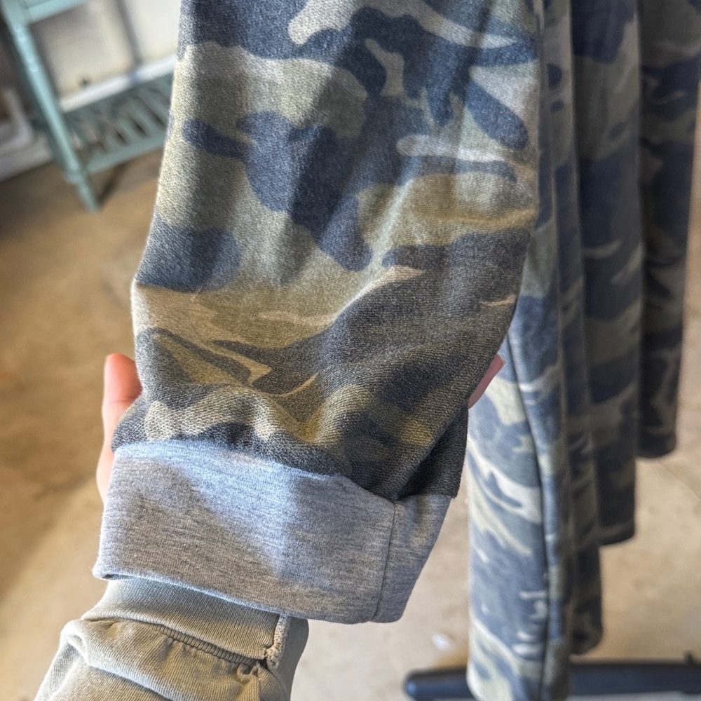 Impressions Camouflage Midi Dress - Picture 3 of 5